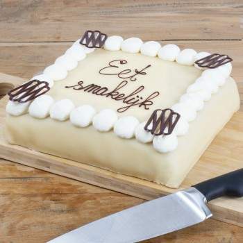 Marzipan cake
