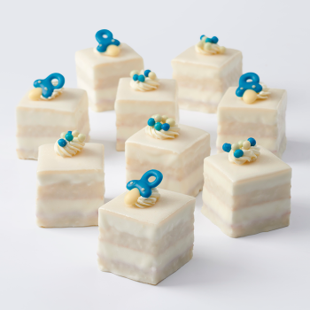 Geboorte petit fours jongen