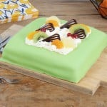 Marzipan cake deluxe green
