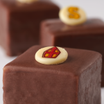 Sinterklaas petit fours